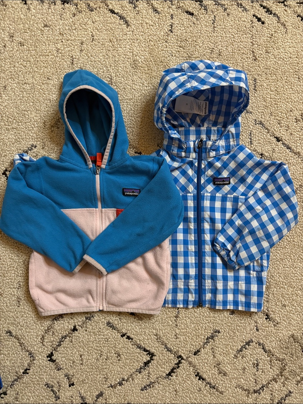 Patagonia Kids wind breaker and fleece Jacket (2T )